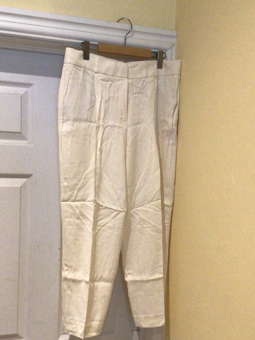 Massimo Dutti Cream Dressed Pants Old Money Preppy Office Date